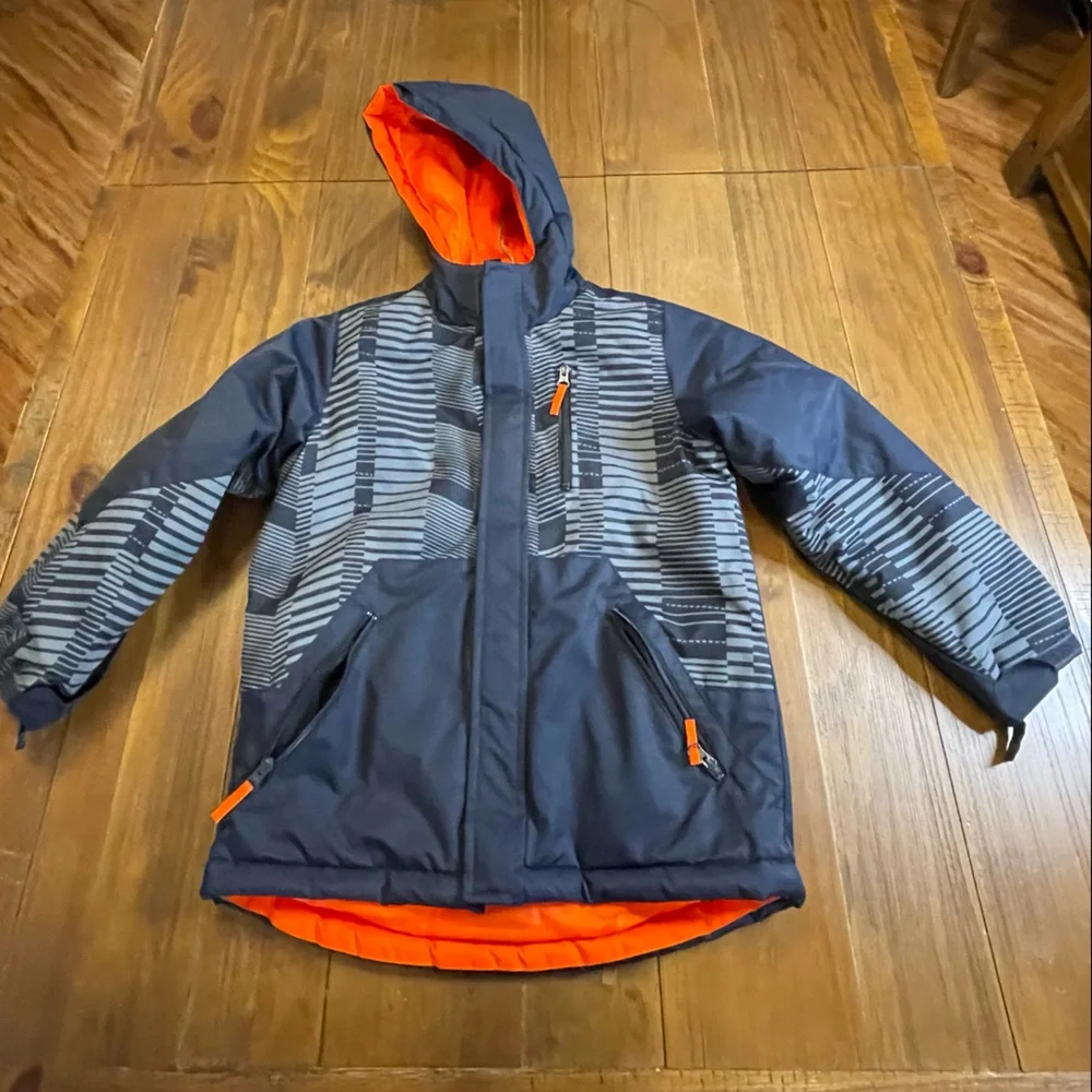 🌸 Winter heavy jacket from The Place‎ winter thick and warm jacket size med…